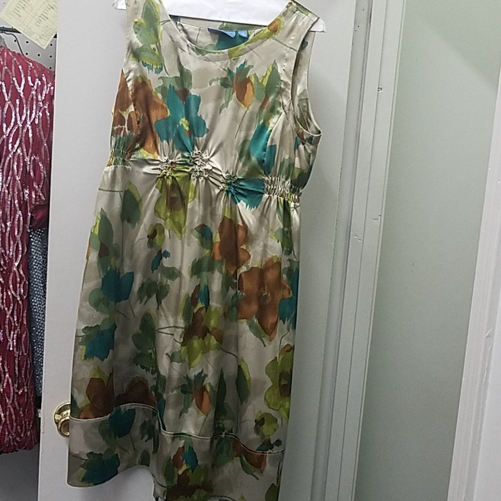 Vera Wang Simply Vera Sleeveless Dress